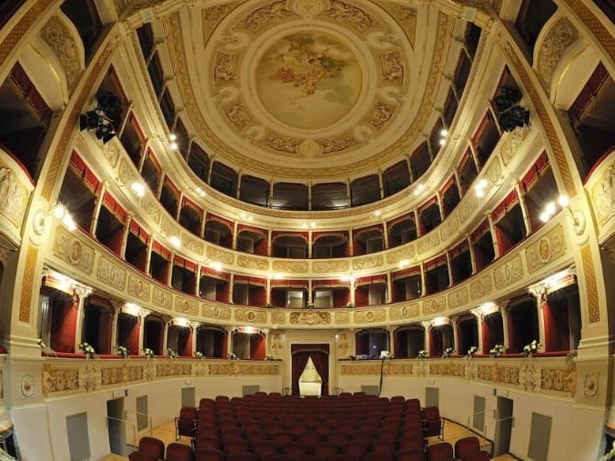 TEATRO G. VERDI FIORENZUOLA D'ARDA